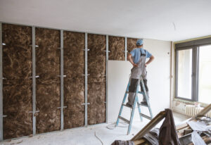 What’s the Best Insulation Type: Batt or Blow In? The Experts Weigh In What’s the Best Insulation Type: Batt or Blow In? The Experts Weigh In